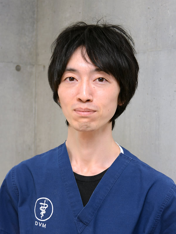 院長・獣医師:山本 崇史